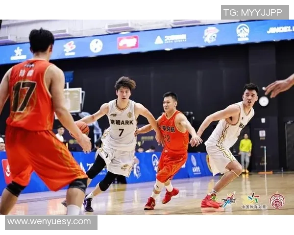 上海篮球队在篮球节奏排行榜中荣登第六名展现出强劲实力与团队协作 上海篮球队在篮球节奏排行榜中荣登第六名展现出强劲实力与团队协作