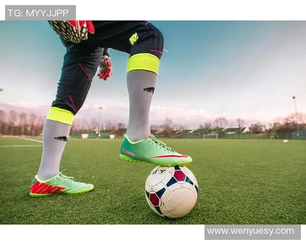 围球足球的魅力与挑战探索这项新兴运动的规则与技巧 围球足球的魅力与挑战探索这项新兴运动的规则与技巧